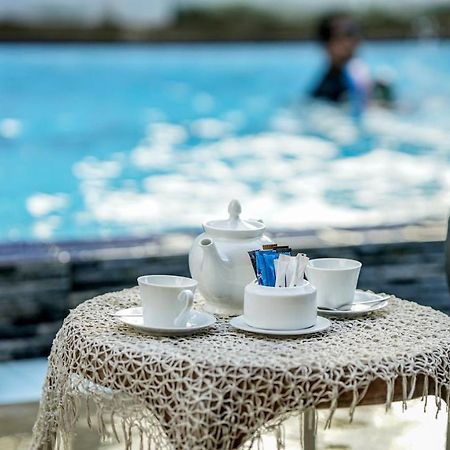 Kutumbaya Apartment Anuradhapura Ngoại thất bức ảnh